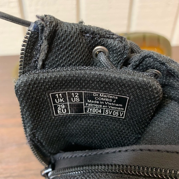 Dr Martens Junior Combs Extra Tough Poly Casual Boots, size 12. - Picture 7 of 7